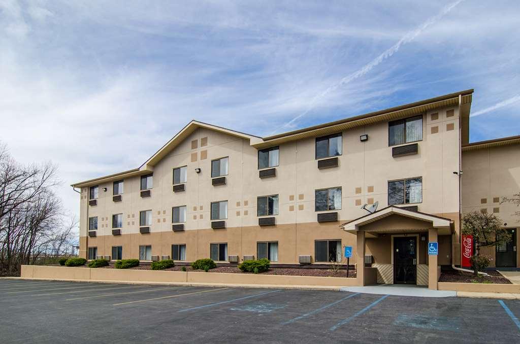 Motel 6-Montoursville, Pa - Williamsport Εξωτερικό φωτογραφία